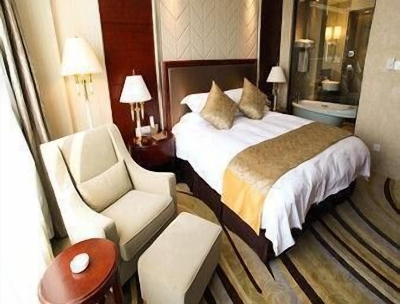 Ramada Yangzhou Baoying Otel Dış mekan fotoğraf